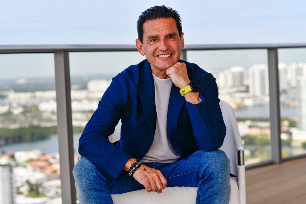 Entrevista Hernán Leal