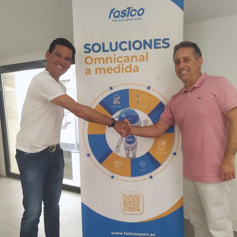 Hernán Leal, Vicente Quesada en las oficinas de Fastco España.